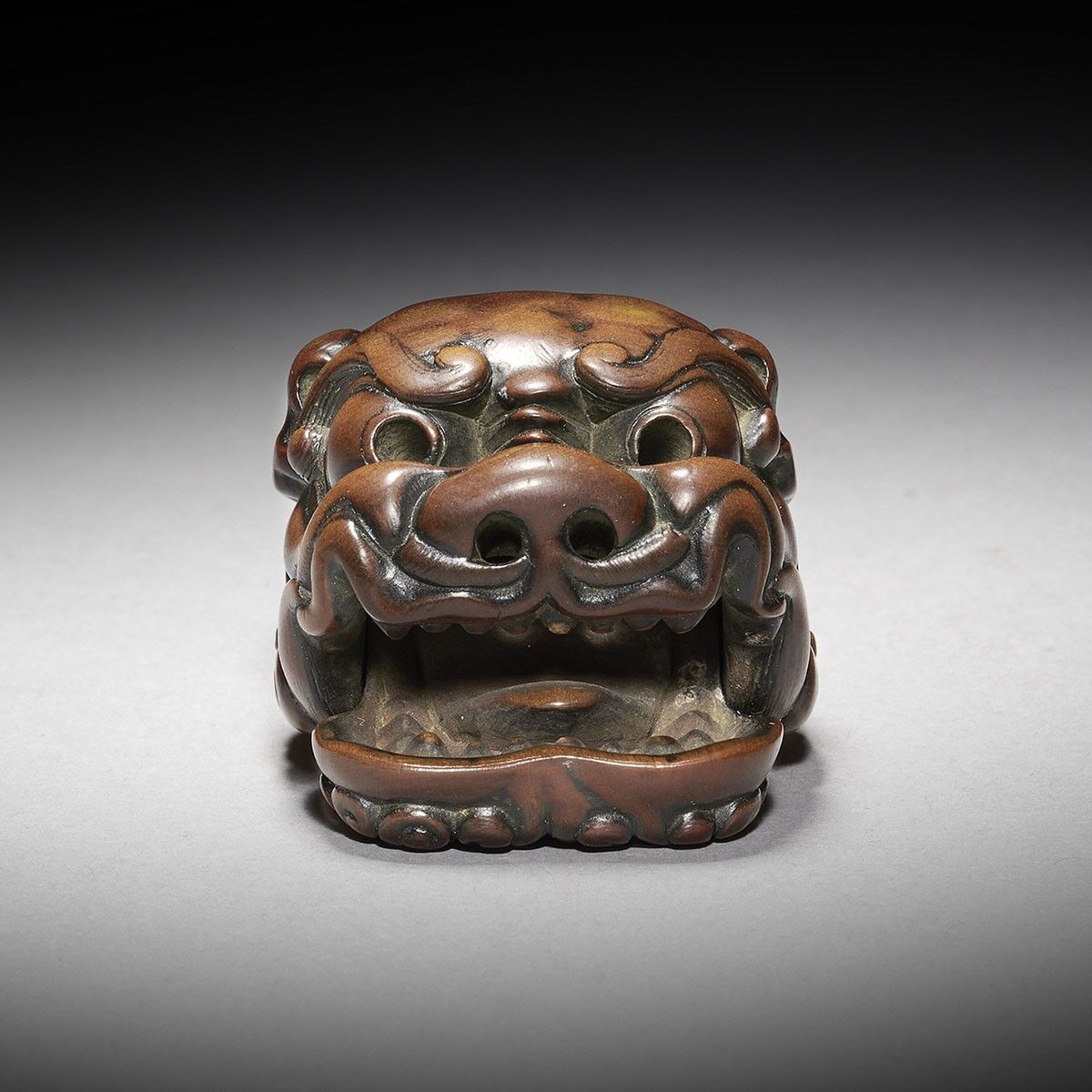 Netsuke mask - japanese works of art